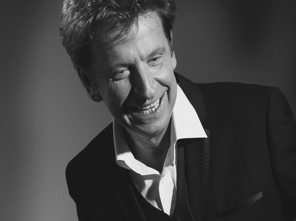 Barry Manilow by Paul Barrie | Kendall Events, Cyprus