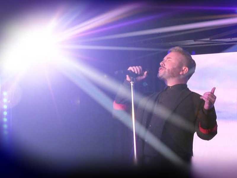 No.1 Tribute to GARY BARLOW by Davey Nicholls | kendall events